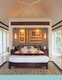 Banyan Tree Seychelles Beachfront spa pool villa